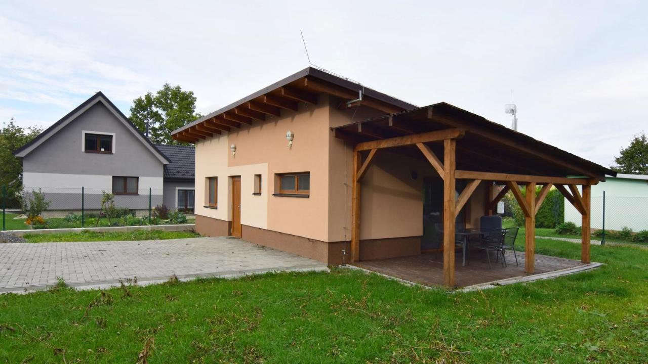 Bungalov V Beskydech Villa Frenštát pod Radhoštěm Екстериор снимка
